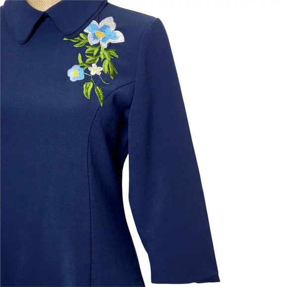 D & R Classic Embroidered Floral Double Collar Dress Women's Plus Size XXL Blue - Picture 5 of 16